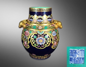 粉彩霁蘭釉鹿頭尊