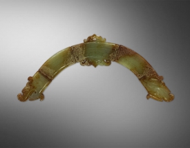 和(hé / huò)田玉龍紋玉佩