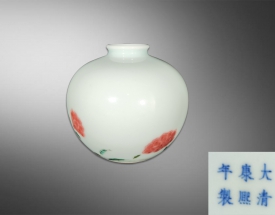 釉裏紅蘋果尊